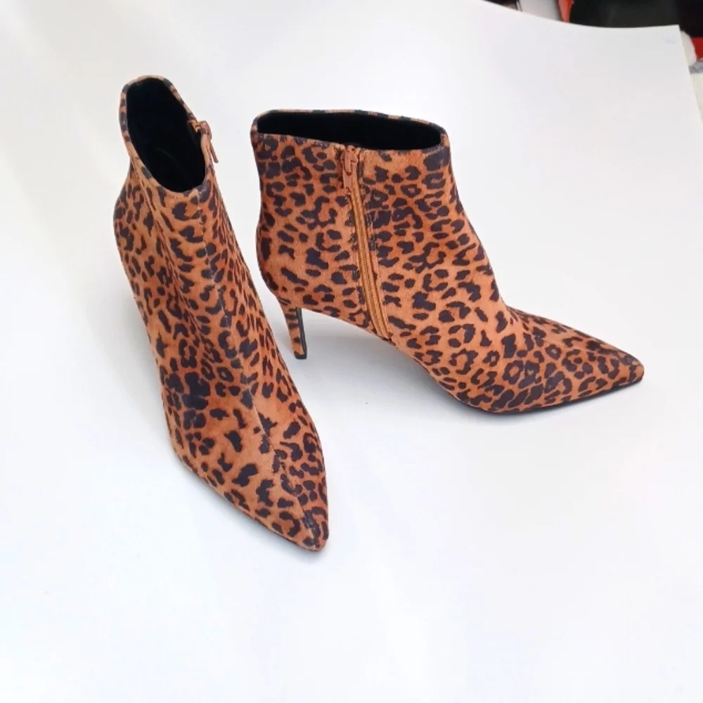 Animal print booties - Picture 4 of 13